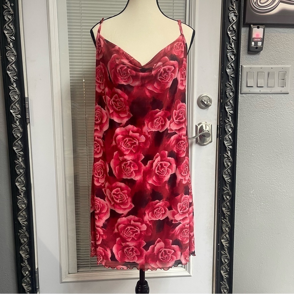 Justify women’s floral dress New With Tags size Large